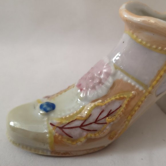 Vintage Hand-painted Ceramic Collector Shoe, Peach Luster and Pink Design, Japan - Picture 6 of 6
